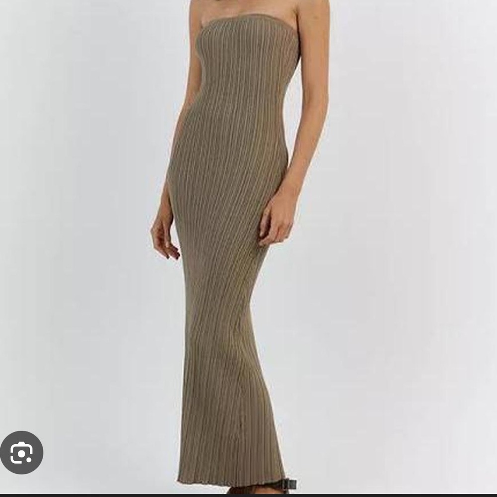 DISSH Sienna Moss Bandeu Midi dress